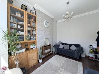 Picture 4